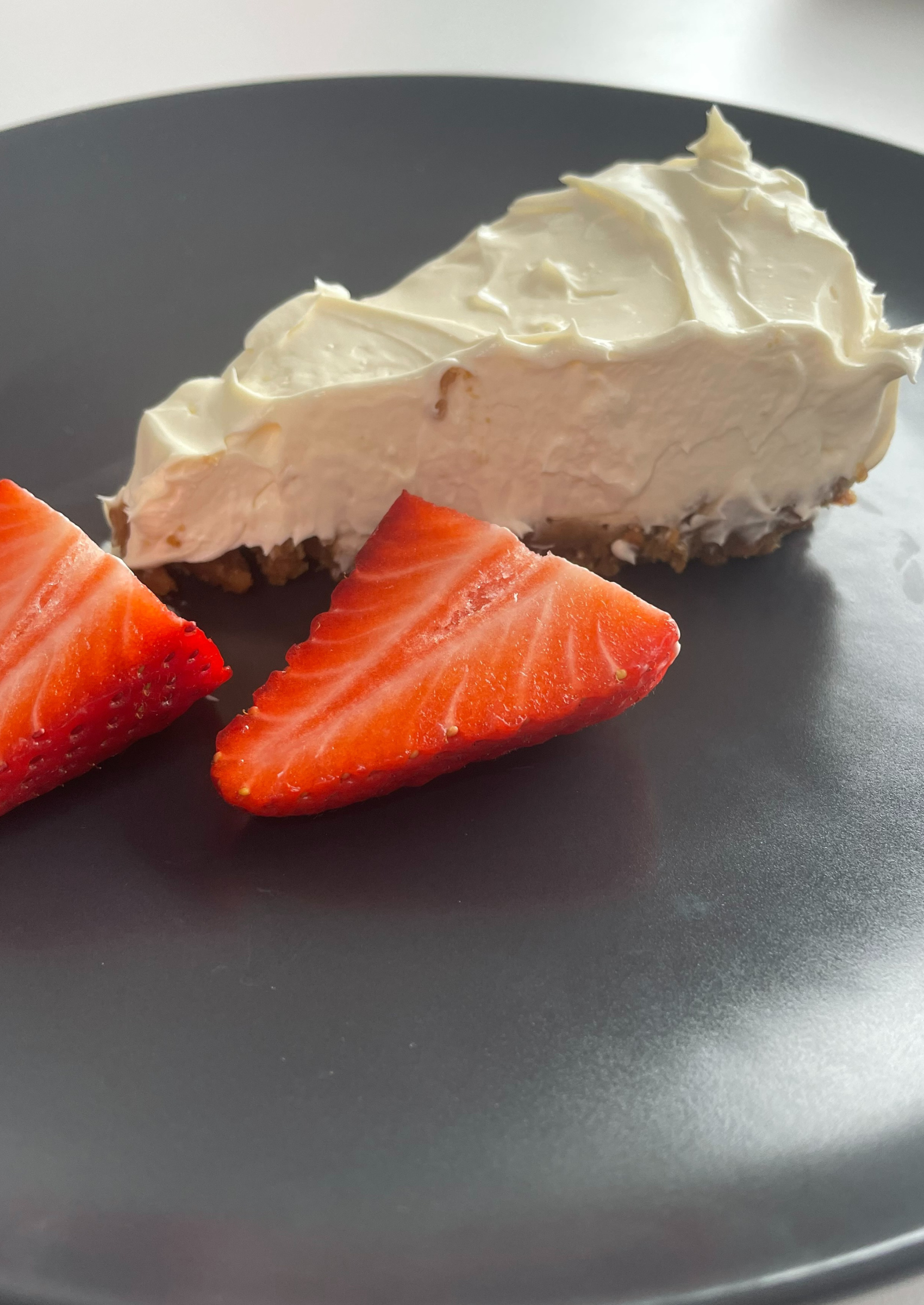 Easy 5-Ingredient No Bake Cheesecake Recipe